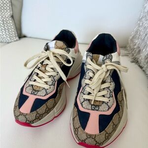 Gucci Women's Pink and Beige Patterned Sneakers